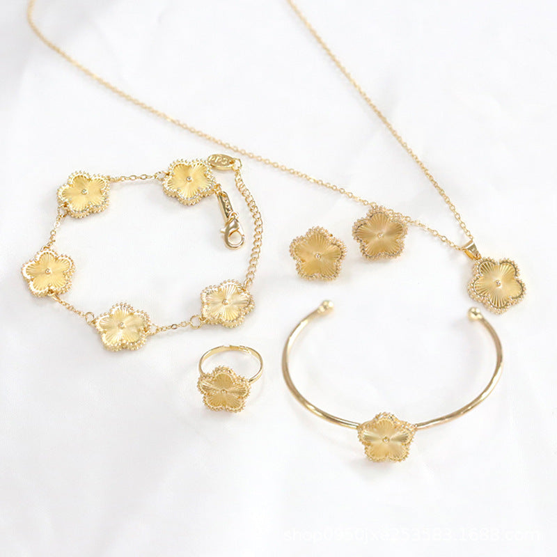 Pendant Necklace Ear Stud Bracelet Ring