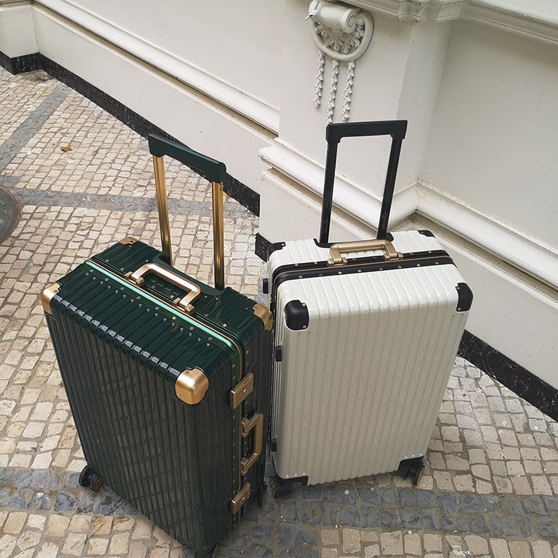 aluminum suit case