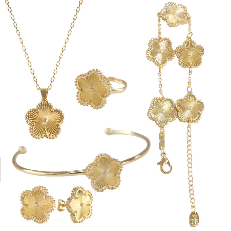 Pendant Necklace Ear Stud Bracelet Ring