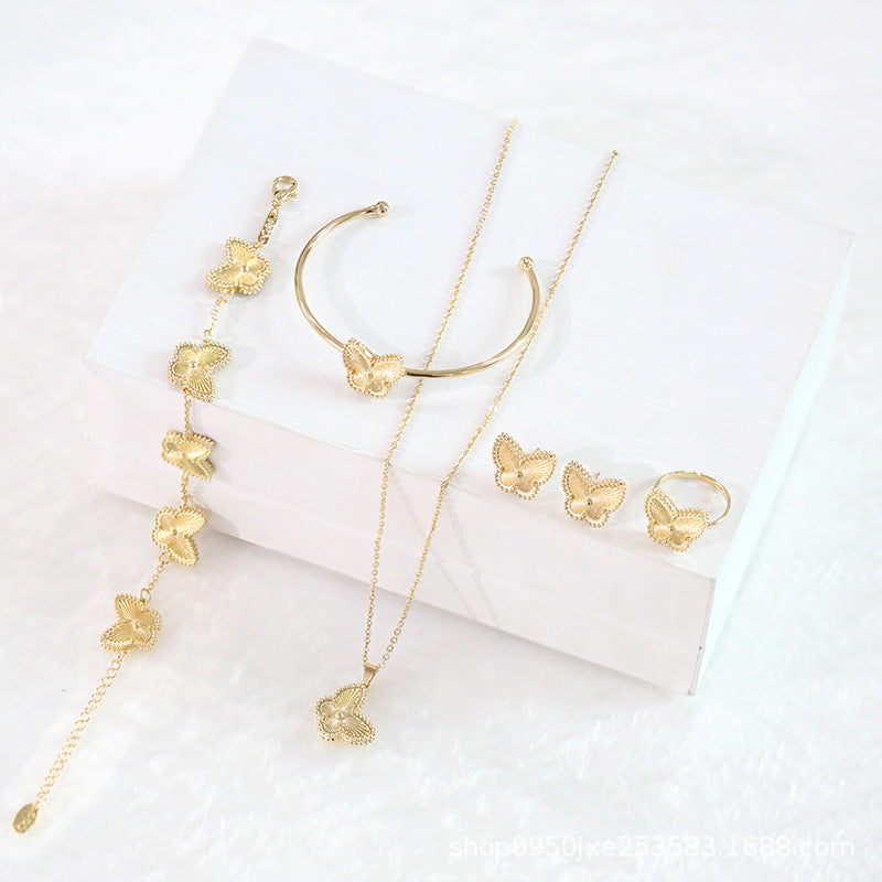 Pendant Necklace Ear Stud Bracelet Ring